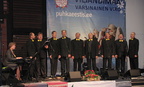 Suure-Jaani valla rahvas Helsingis 31. Mardilaadal Viljandimaa kultuuriprogrammis üles astumas.