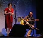 Kontsert "Kingitus vallarahvale" Suure-Jaani kooli aulas - Hedvig Hanson ja Andre Maaker.