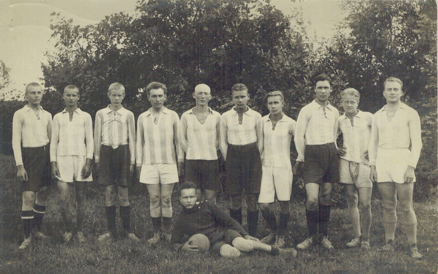 Paul Kondase jalgpallimeeskond 1920-datel