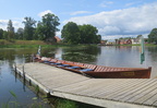 Külalised Ulvilast kirikupaadiga Suure-Jaani järvel.