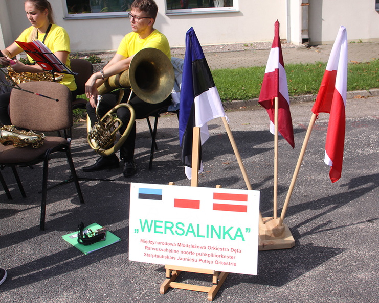 Rahvusvaheline noorte puhkpilliorkester Wersalinka Eestis - kontserdid Võhmas ja Suure-Jaanis.