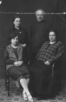 1930-ndad preester Pihlaku perekond