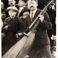 1926 Tõnis Viil kontrabassiga Jüri Jürgeni pulmas