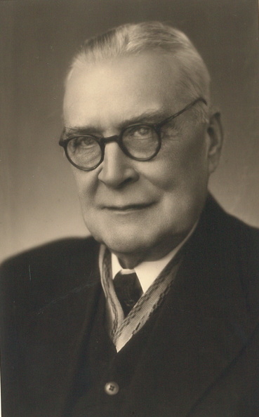 1948.a   Artur Kapp