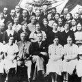1938.a  Ilmatari koori juubelil.  Esireas neljas Andres Vanaus ja viies Villem Kapp