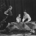 1958.a Kultuurimaja laste näitering. Juhendaja L. Andrianova. Näidend "Suure kivi juures"