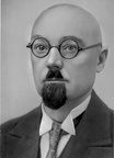 1924.a  Helilooja, organist ja pianist   Mart Saar