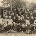 Kase kool 1926.a. Õpetajad vasakult Jüri Nõmmik, Johanna Laane(Rõõp) ja Jaan Jürgen