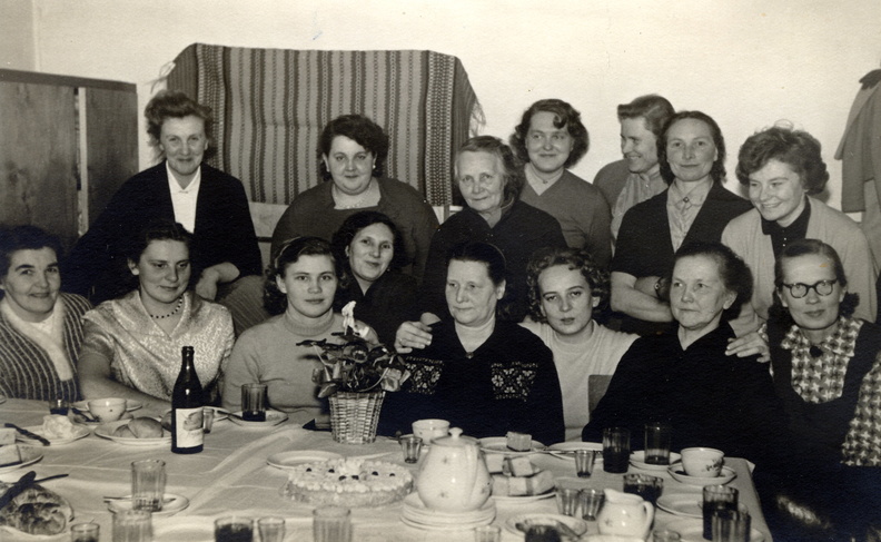 8. märts 1962. a. Naistepäev polikliinikus Köleri 15