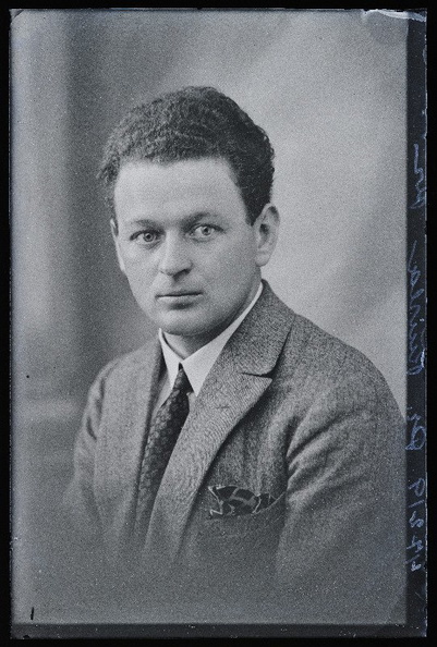Oskar Ruisla oli Suure-Jaanis arst 1926-1934.a