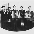 Suure-Jaani keskkooli ansambel 1950-datel