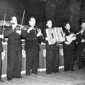 Osa Suure-Jaani estraadiorkestrist 1950-datel.