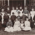 Kangakudumise (?) kursuslastega u. 1905. a. 