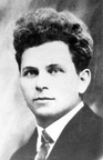 Suure-Jaani Kaitseliidu malevkonna orkestri dirigent Jüri Vahtramäe 1936.a 