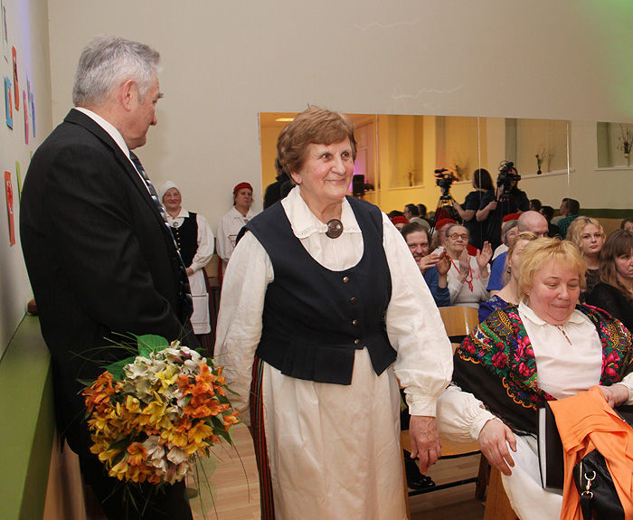 Sürgavere kultuurimaja 50. ja ansambli Laulunaised 60. sünnipäeva tähistamine.
